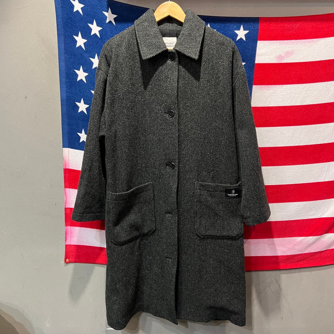 스튜디오 톰보이 롱코트 상품이미지1