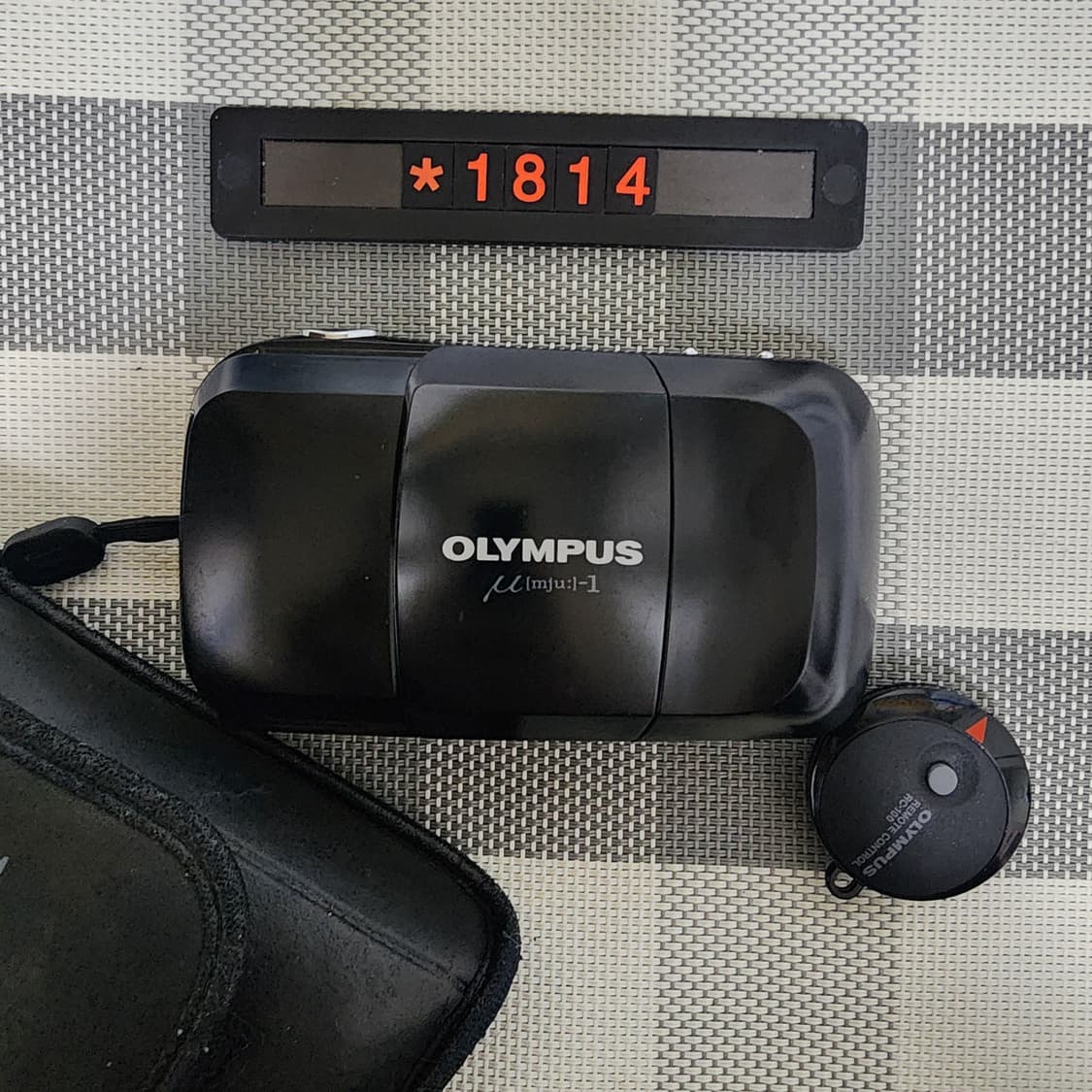 올림푸스 뮤 1 블랙바디 필름카메라 리모컨 파우치포함 상품이미지1