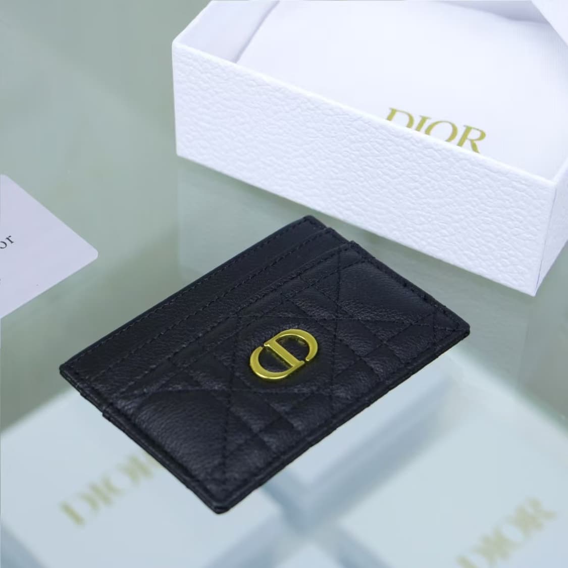 디올 카로 5 슬롯 카드 홀더 서플 까나쥬 카프스킨 블랙 상품이미지4