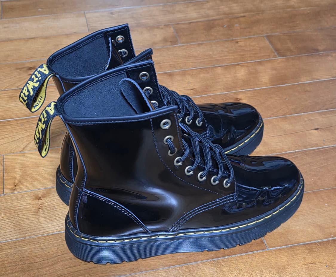 닥터마틴 자발라 페이턴트 부츠(260) 상품이미지3