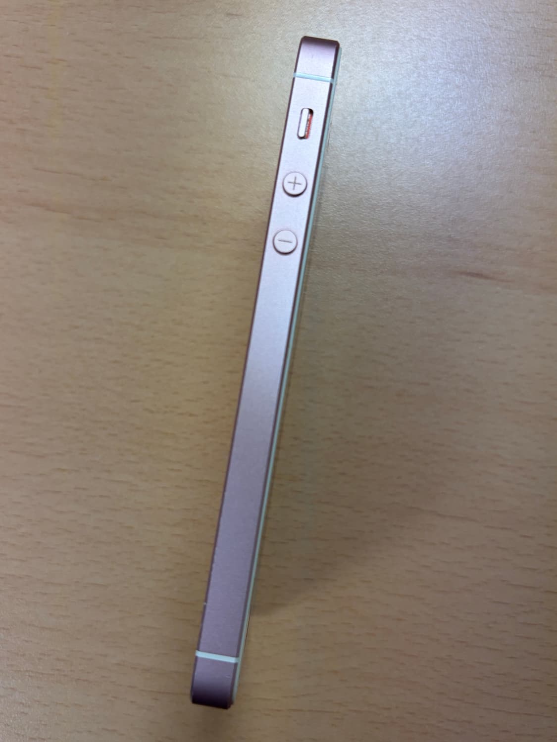 아이폰 se1 로즈골드 32기가 배터리 효율 100 상품이미지3