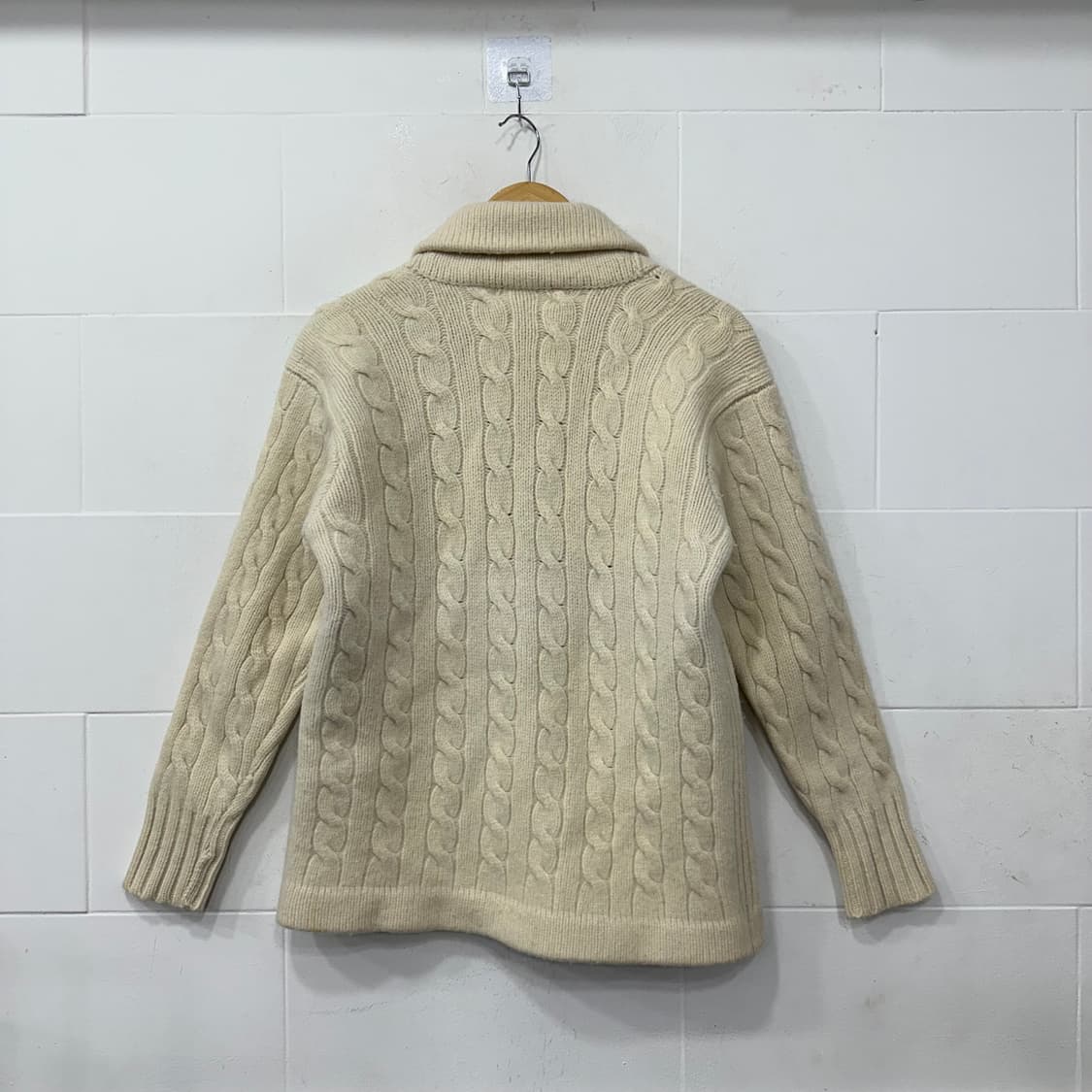 폴로 숄 카라 케이블 가디건 상품이미지2