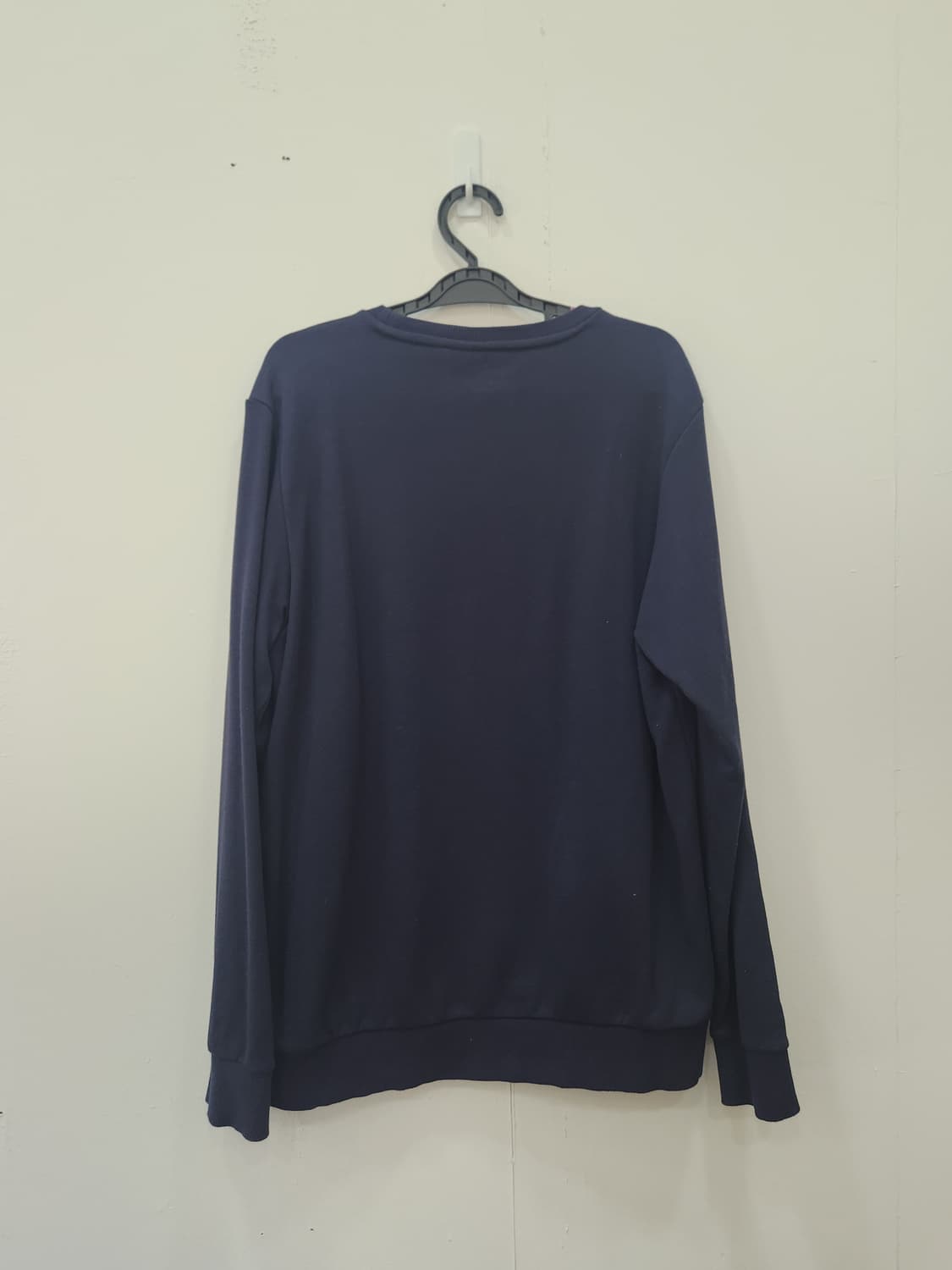 아디다스 네이비 맨투맨 티셔츠 남성 100~105사이즈 상품이미지3