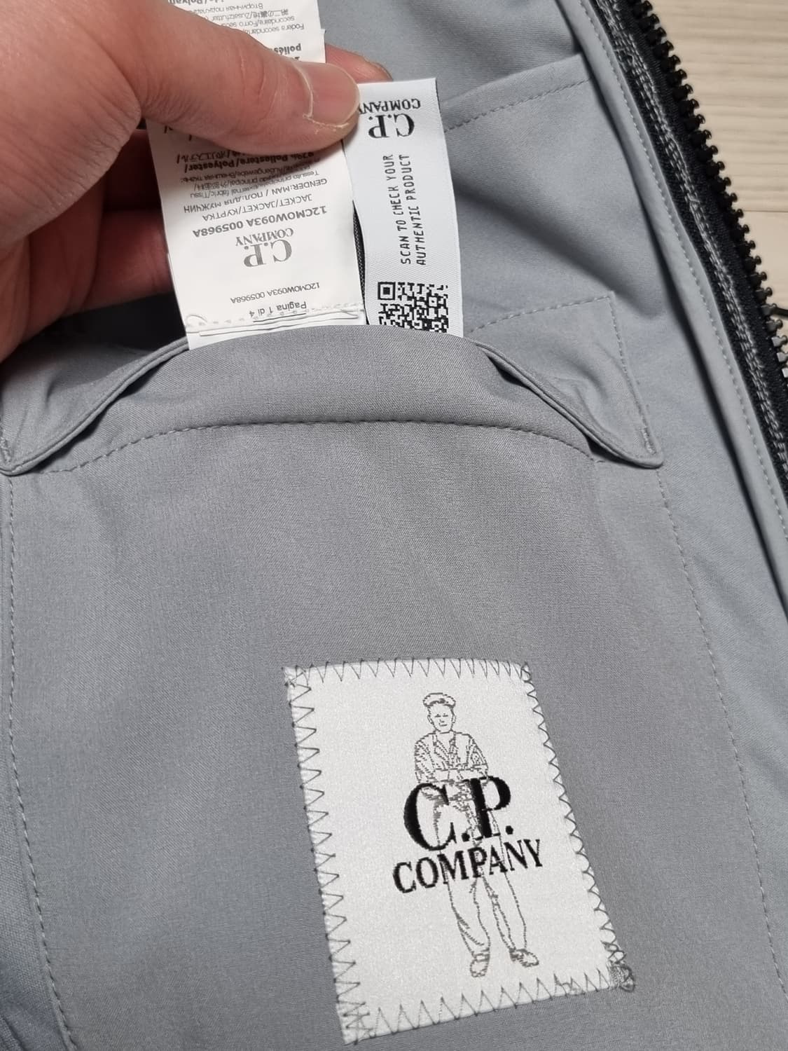 cp컴퍼니 쉘 바람막이 상품이미지5