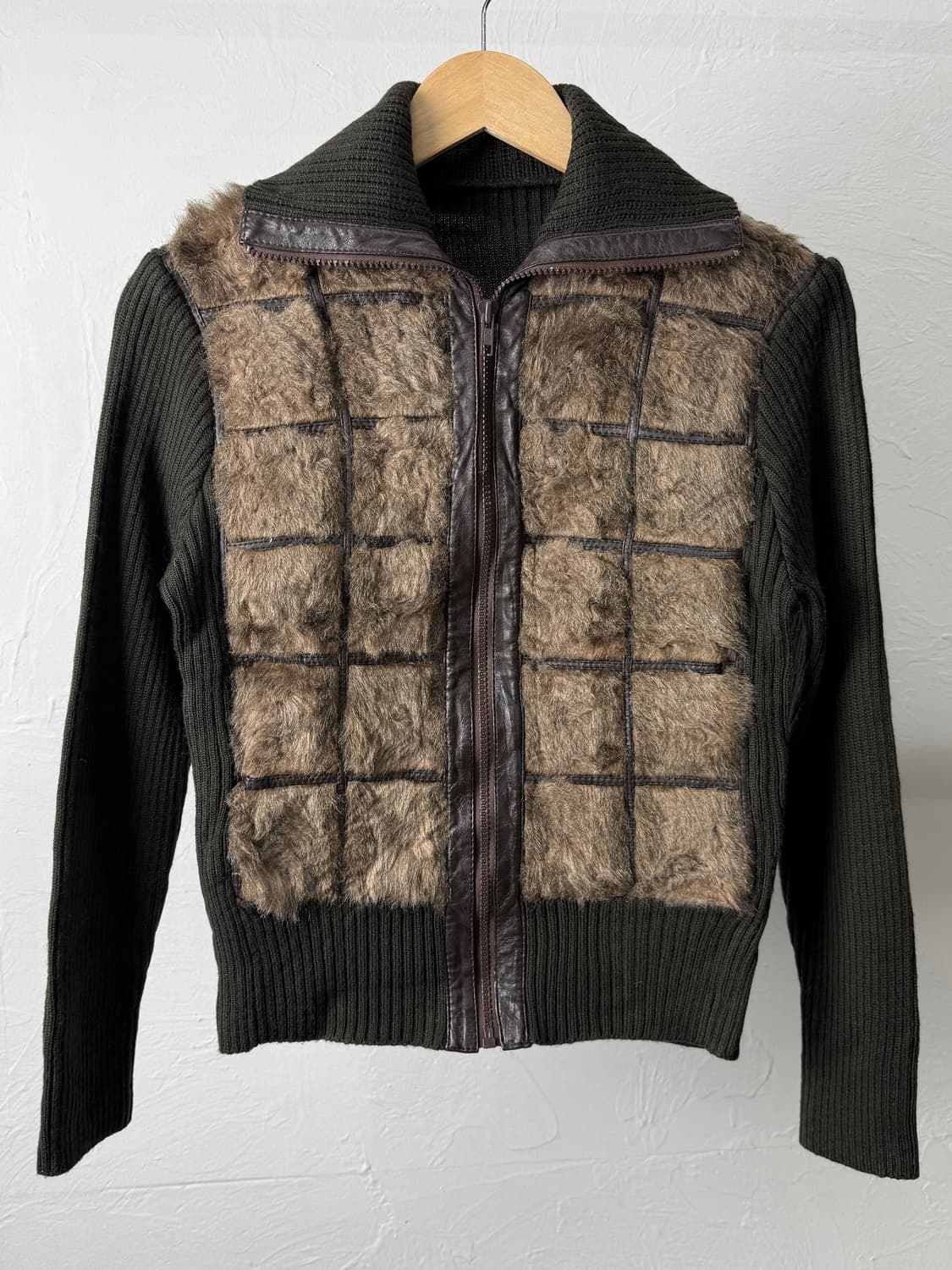 JPN 퍼 니트 하이넥 집업 상품이미지2