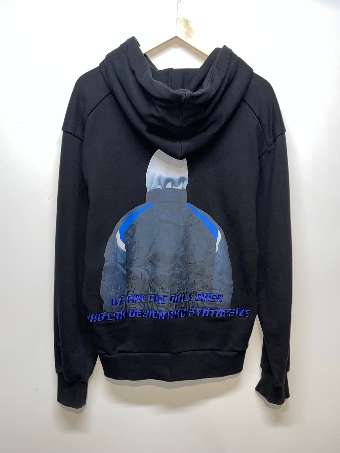 Juun.J x 카렐펑크 블랙 후드 상품이미지4