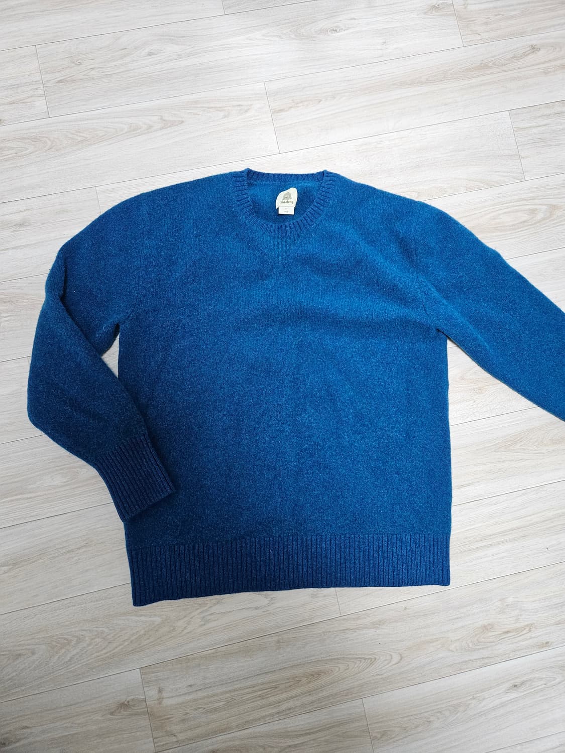 바스통 305 캐시미어 니트 에메랄드 색상 상품이미지3