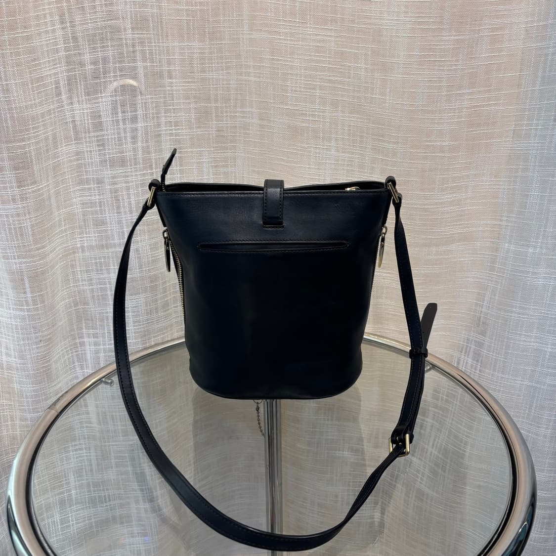 정품 빈폴 소가죽 버킷 크로스백     상품이미지5