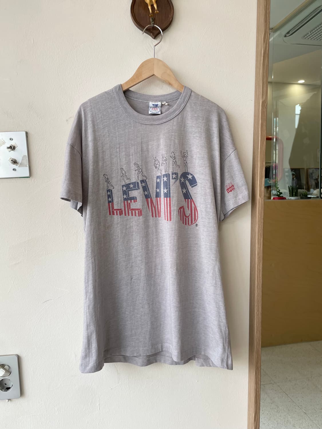 80‘s Levis USA 1980 올림픽 티셔츠 (XL) 상품이미지1