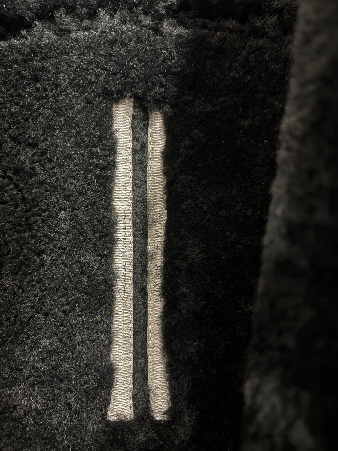 릭오웬스 블랙 무스탕 LUXOR F/W 23 상품이미지3