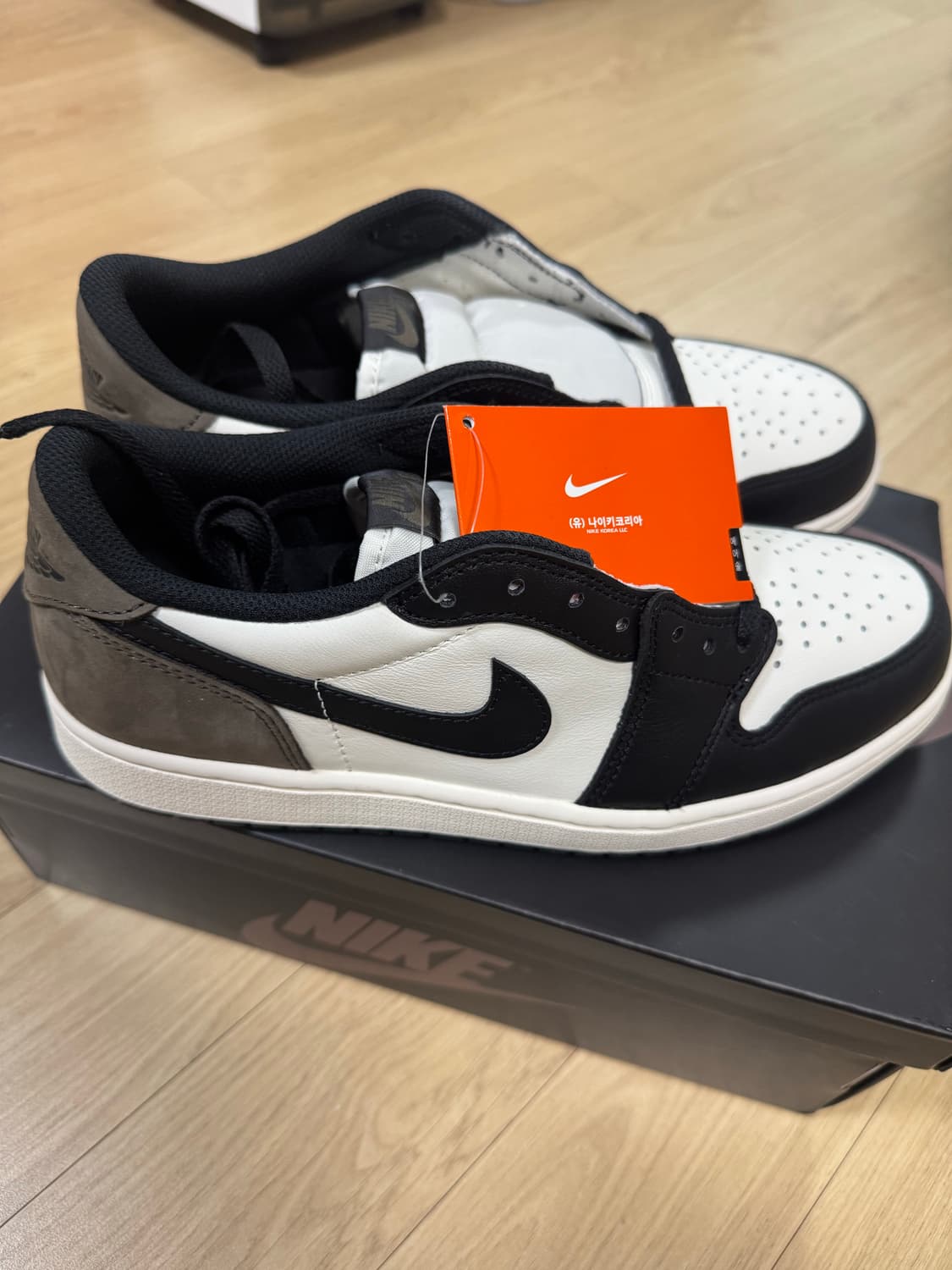 (270) 나이키 조던1 로우 OG 모카 색상 상품이미지1