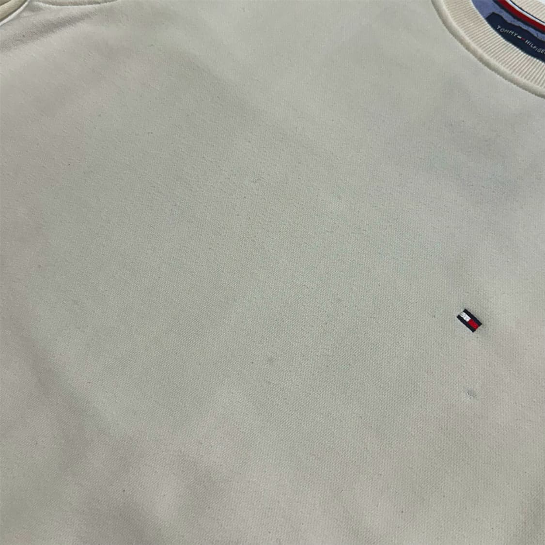 타미힐피거 아이보리 맨투맨 상품이미지4