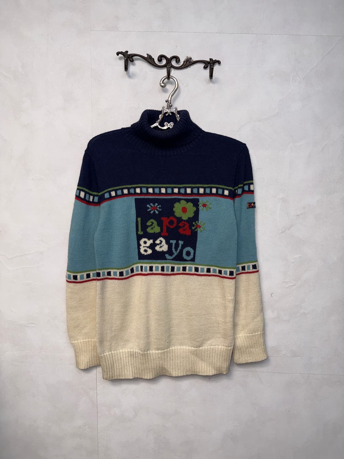 Blue bohemian flower turtle neck knit 상품이미지4