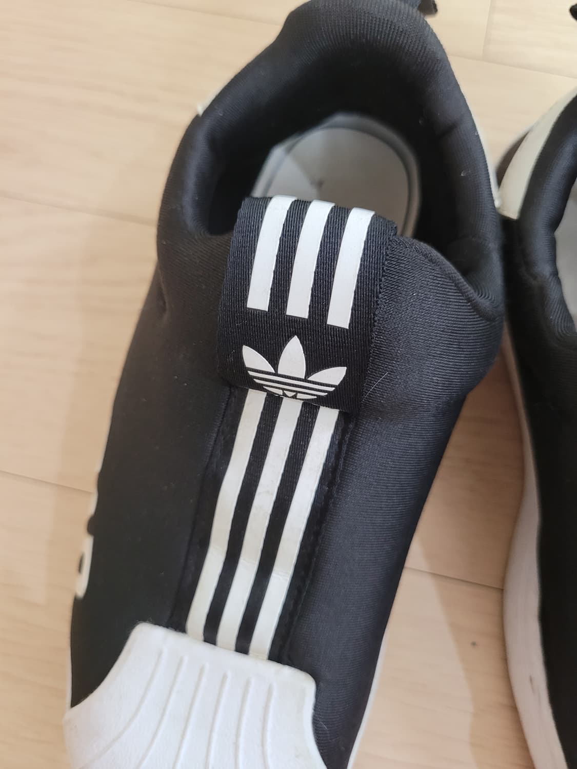 아디다스 Adidas 슈퍼스타 키즈 슬립온 200 블랙 상품이미지6