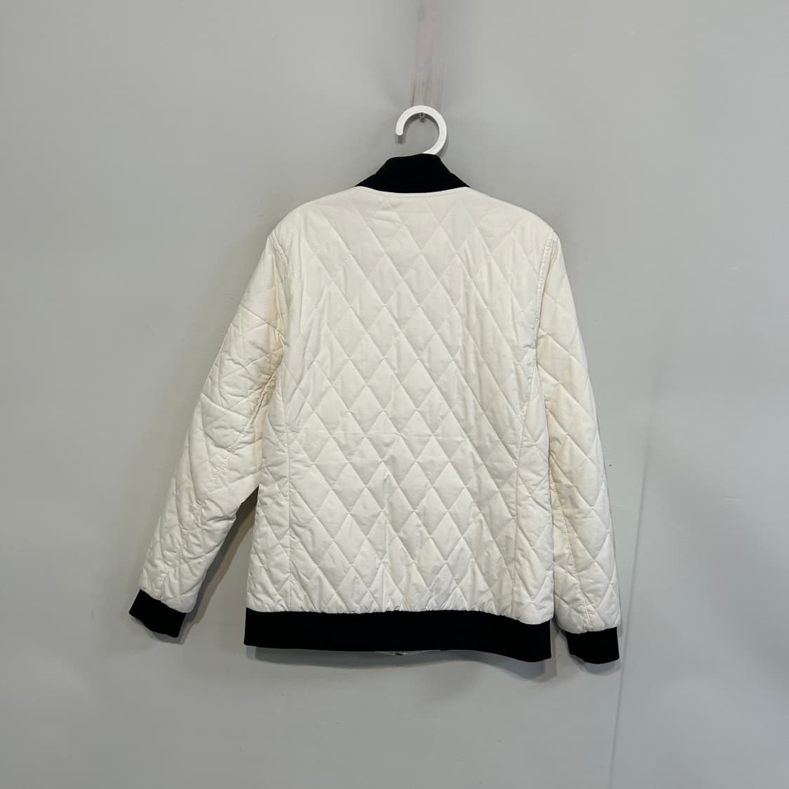 네파 여성 경량 패딩 95 화이트 상품이미지3