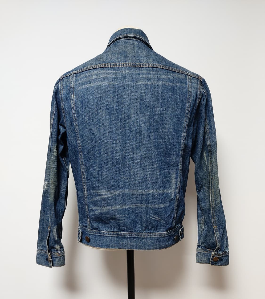 에즈라피치(EZRA FITCH) 빈티지 데님 자켓 (M)
 상품이미지3
