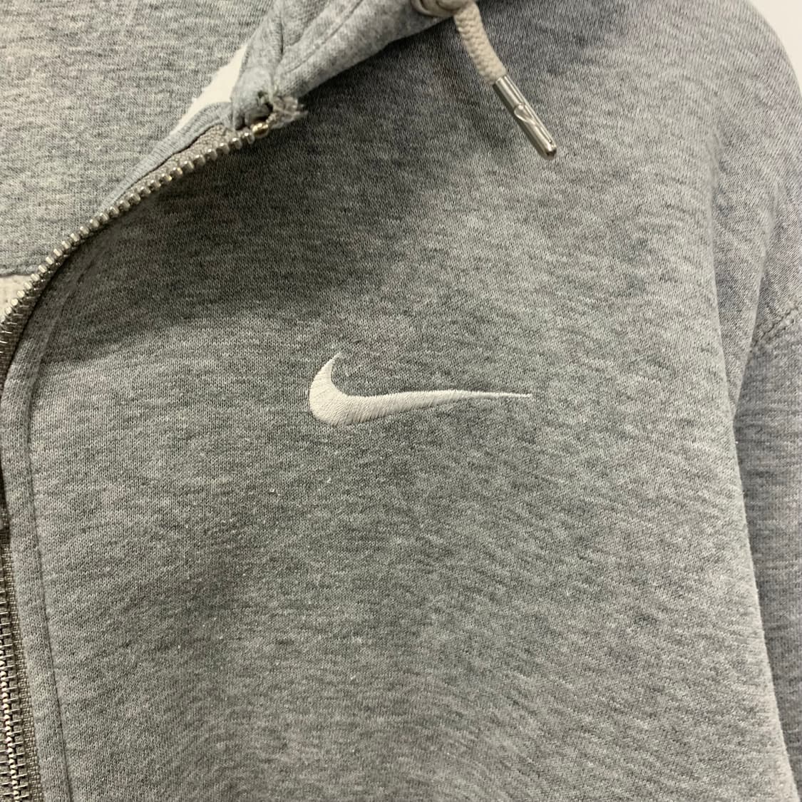 나이키 스우시 그레이 후드집업 상품이미지4