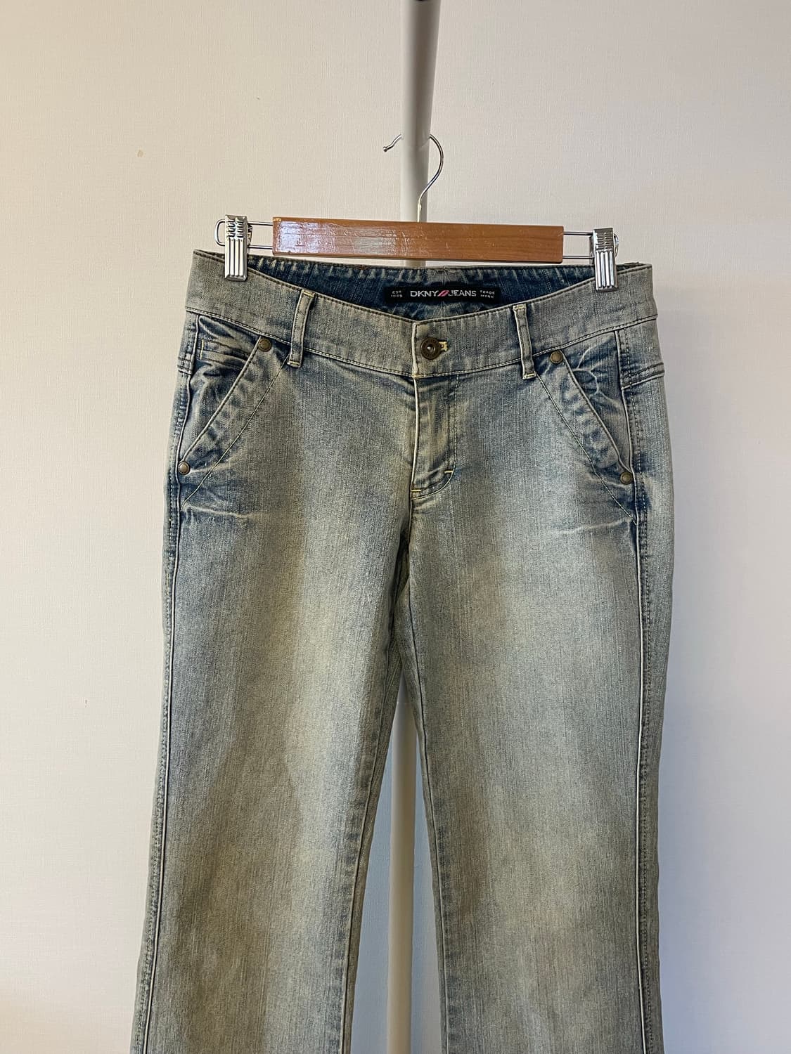 DKNY JEANS 부츠컷 데님 팬츠 상품이미지2