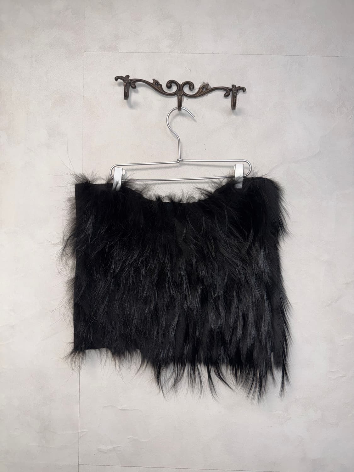 Black grunge hair fur warmer 상품이미지3