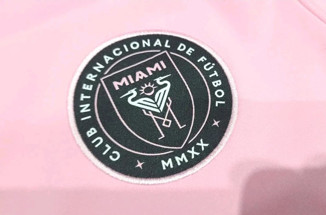 아디다스 인터마이애미 트레이닝셔츠 상품이미지3