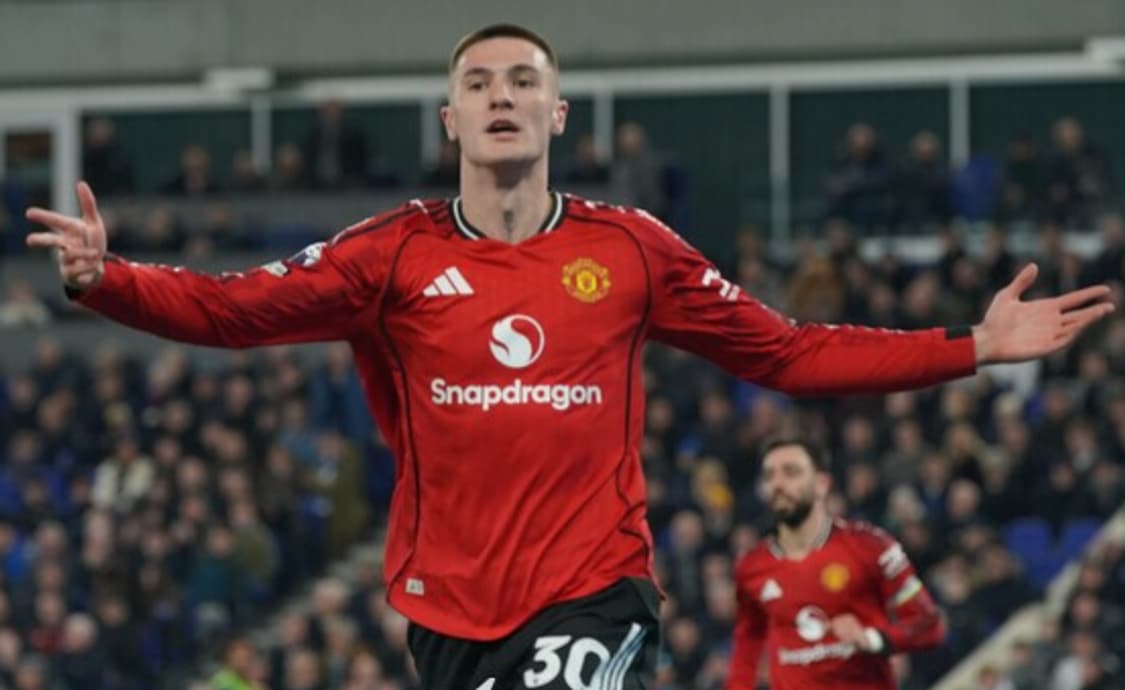 25-26 맨유 홈킷 세슈코 긴팔유니폼 XL사이즈 상품이미지7