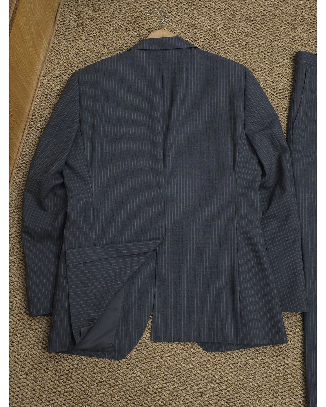 이태리 PRIMATIST사의 파인메리노 썸머 울100% 수트셋업 상품이미지5