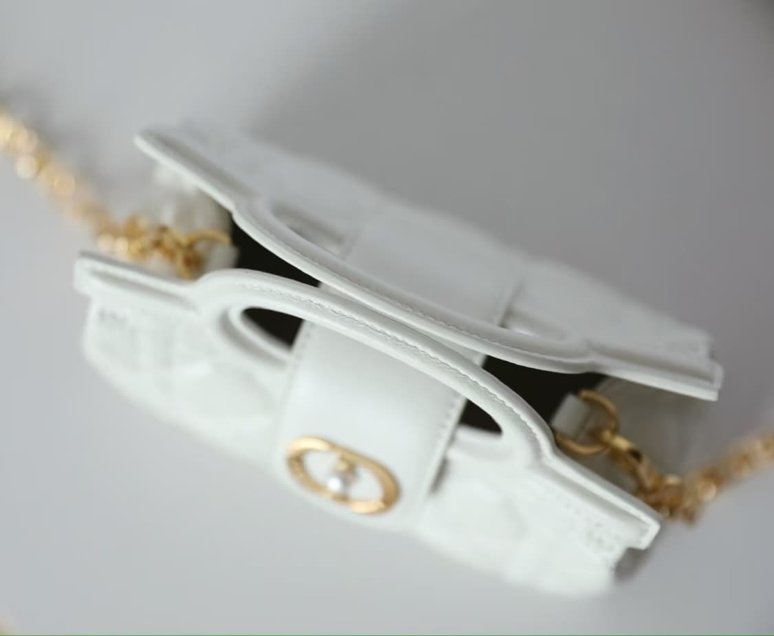 디올 S3123UNJB 졸리 미니 탑 핸들 백 램스킨 파우더 핑크 상품이미지5