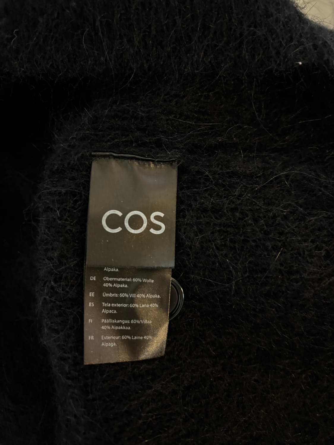 택포/S등급) COS 알파카 가디건 블랙 상품이미지5