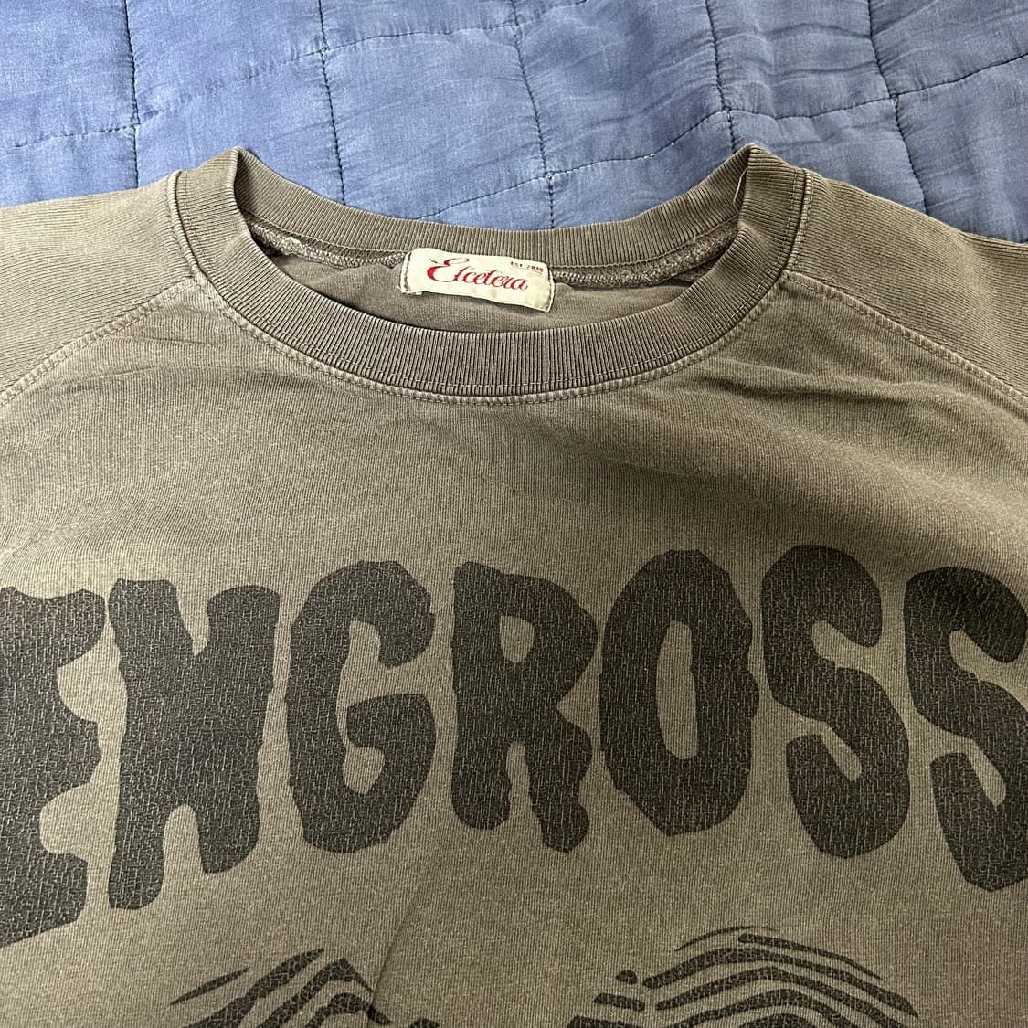 (M) etce 이티씨이 engross 하트 반팔티 브라운 상품이미지2