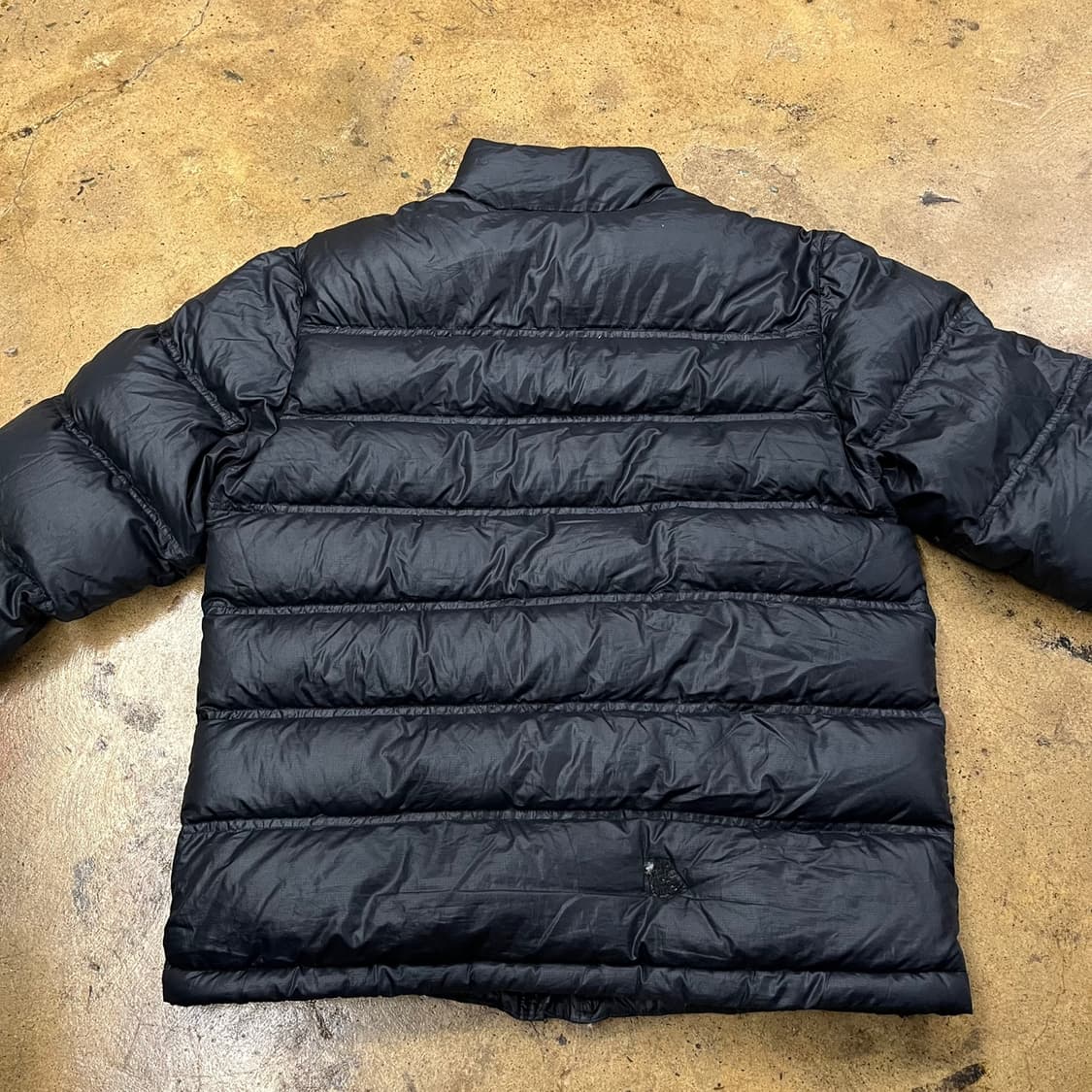 [정품/95] 아디다스 다운 경량패딩 b15 상품이미지4