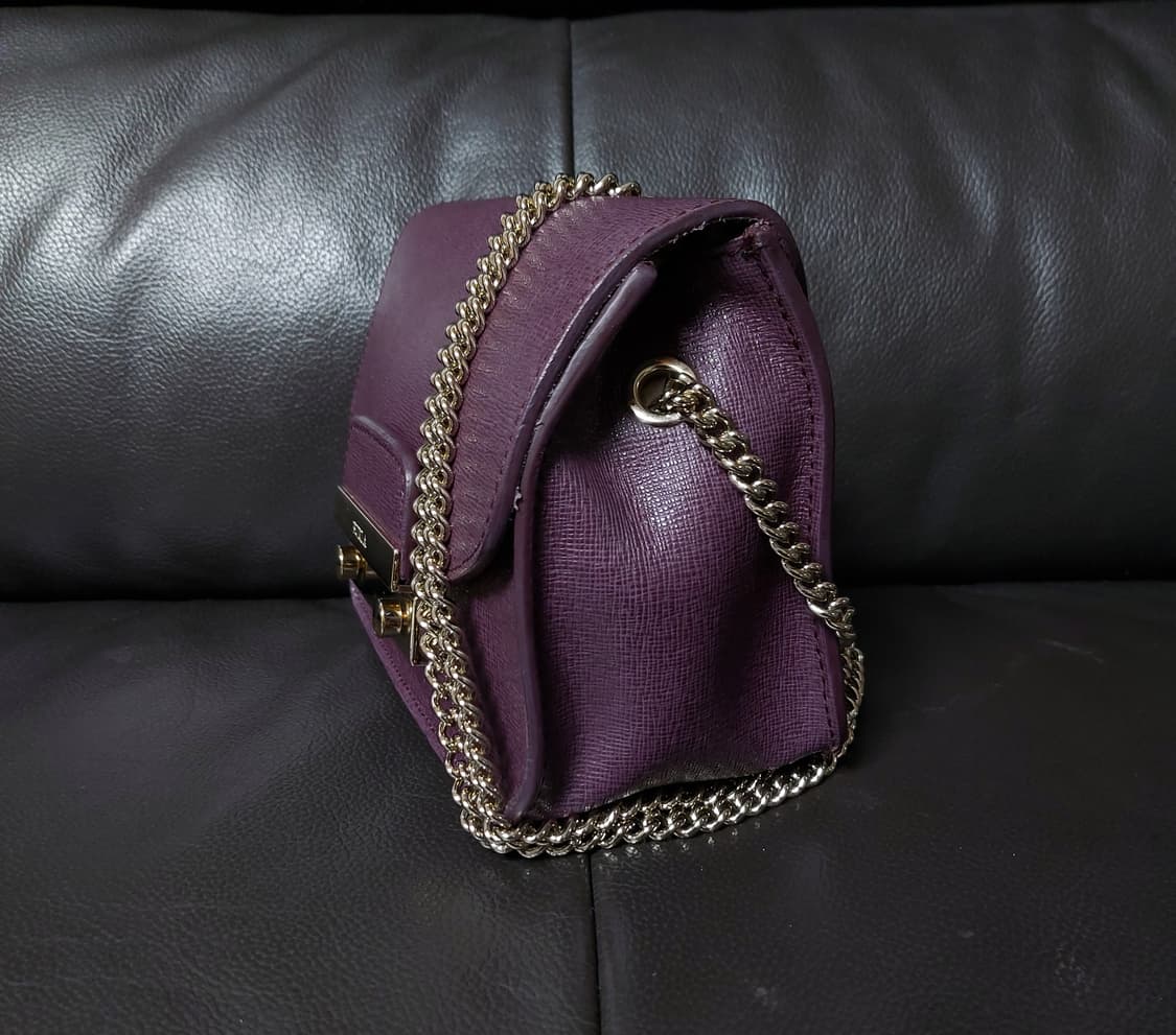 FURLA Julia 체인 퍼플 사피아노 레더 미니 크로스바디 백/숄더백 상품이미지2