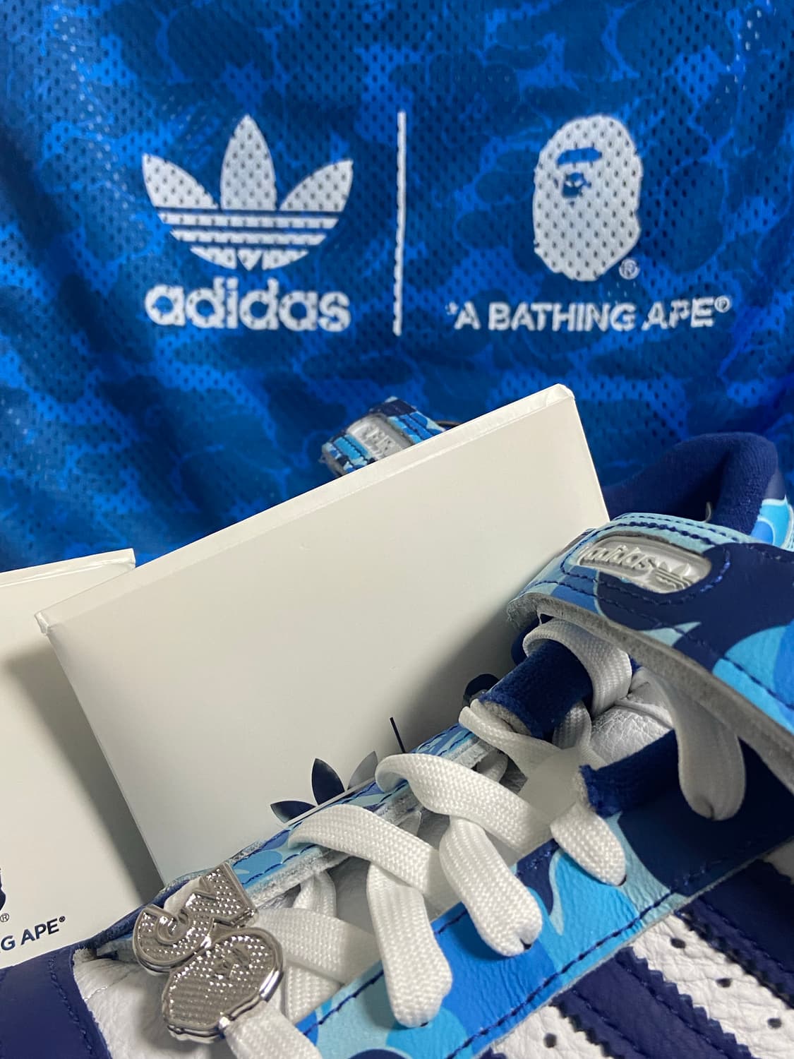 베이프 아디다스 포럼84 상품이미지1