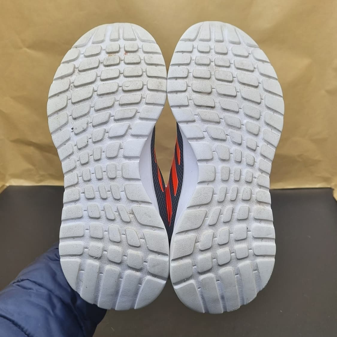 아디다스 탠사우르 운동화 235 상품이미지3