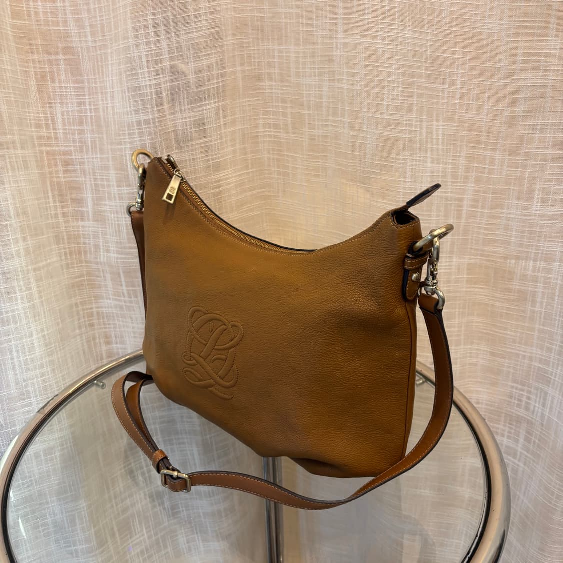 루이까또즈 소가죽 크로스백     상품이미지3