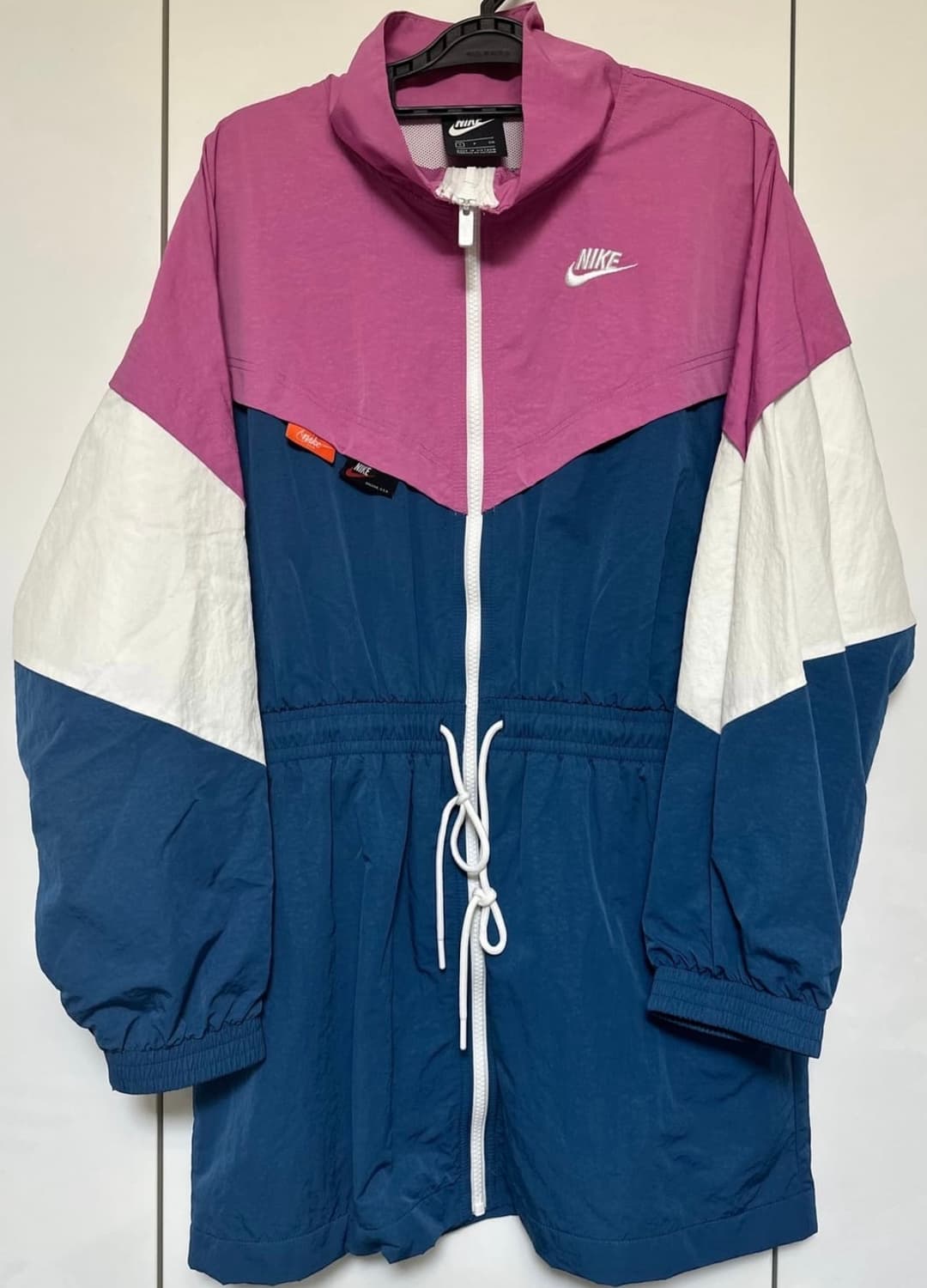 나이키 바람막이 핑크/네이비/화이트 상품이미지1