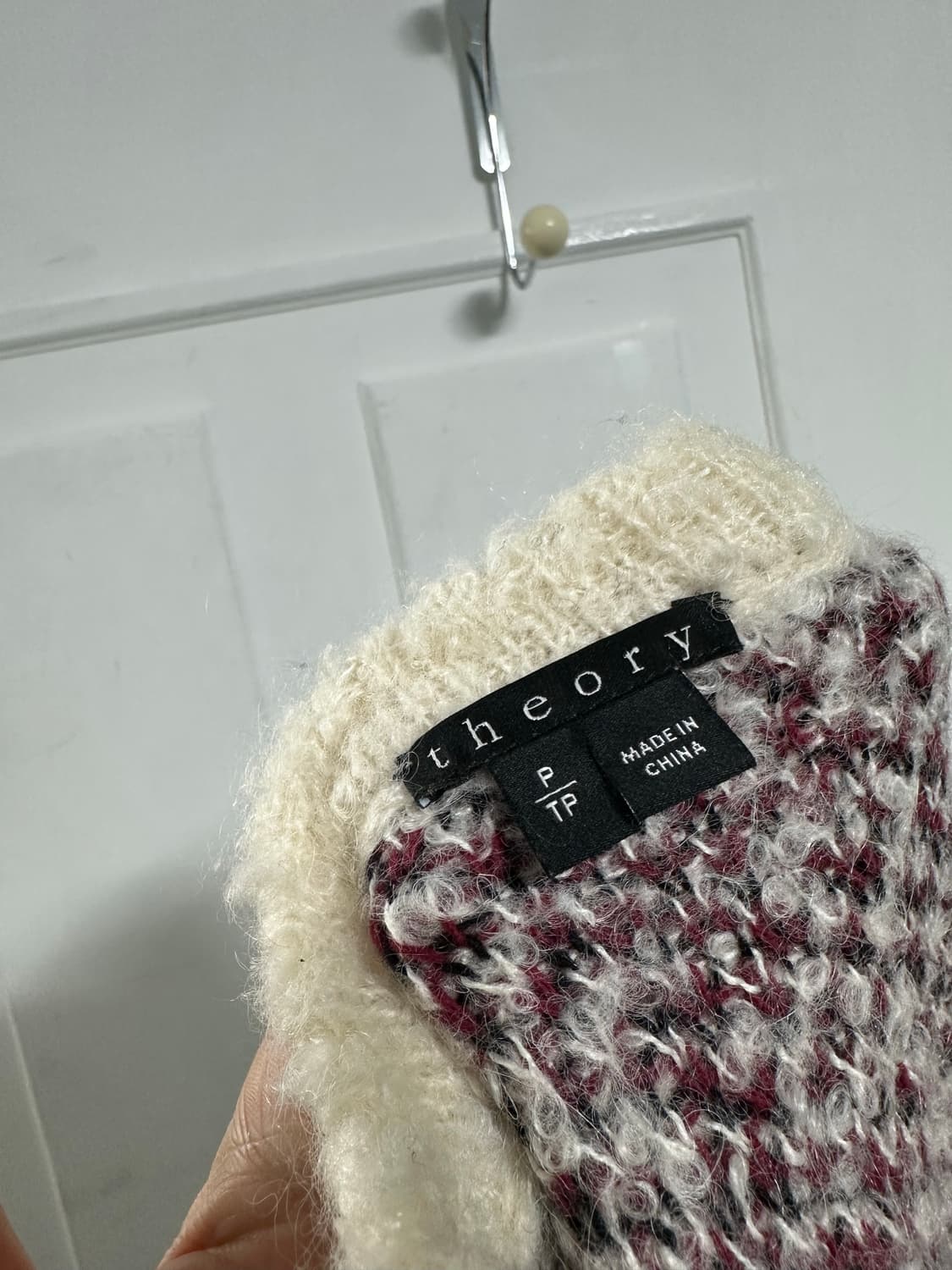 띠어리 모헤어 니트 상품이미지3