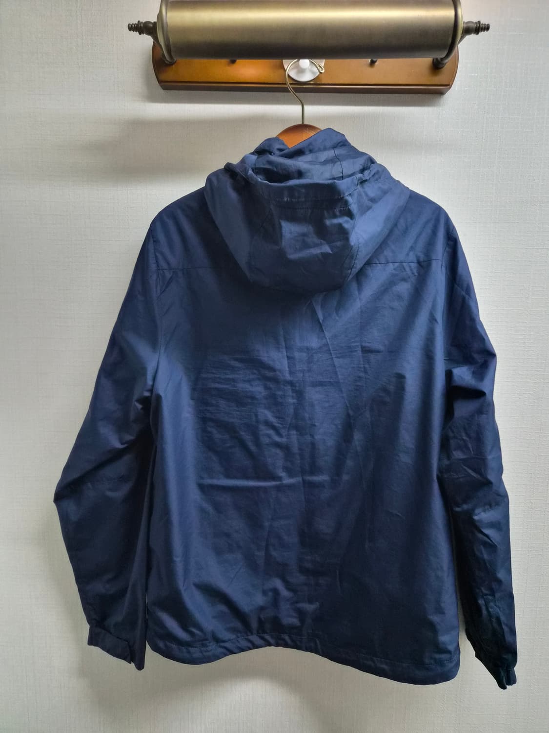 M) 나이키 FC 바르셀로나 바람막이 네이비 팝니다 상품이미지2