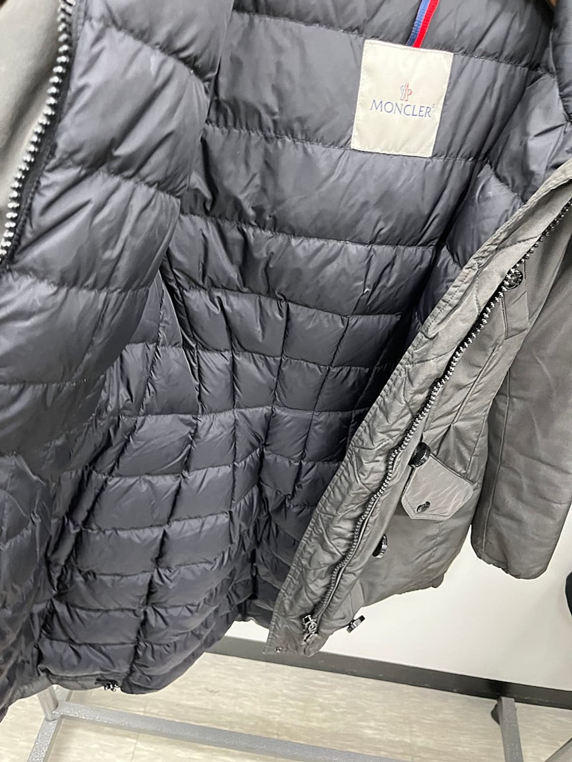 여) 몽클레어 라쿤패딩  상품이미지8