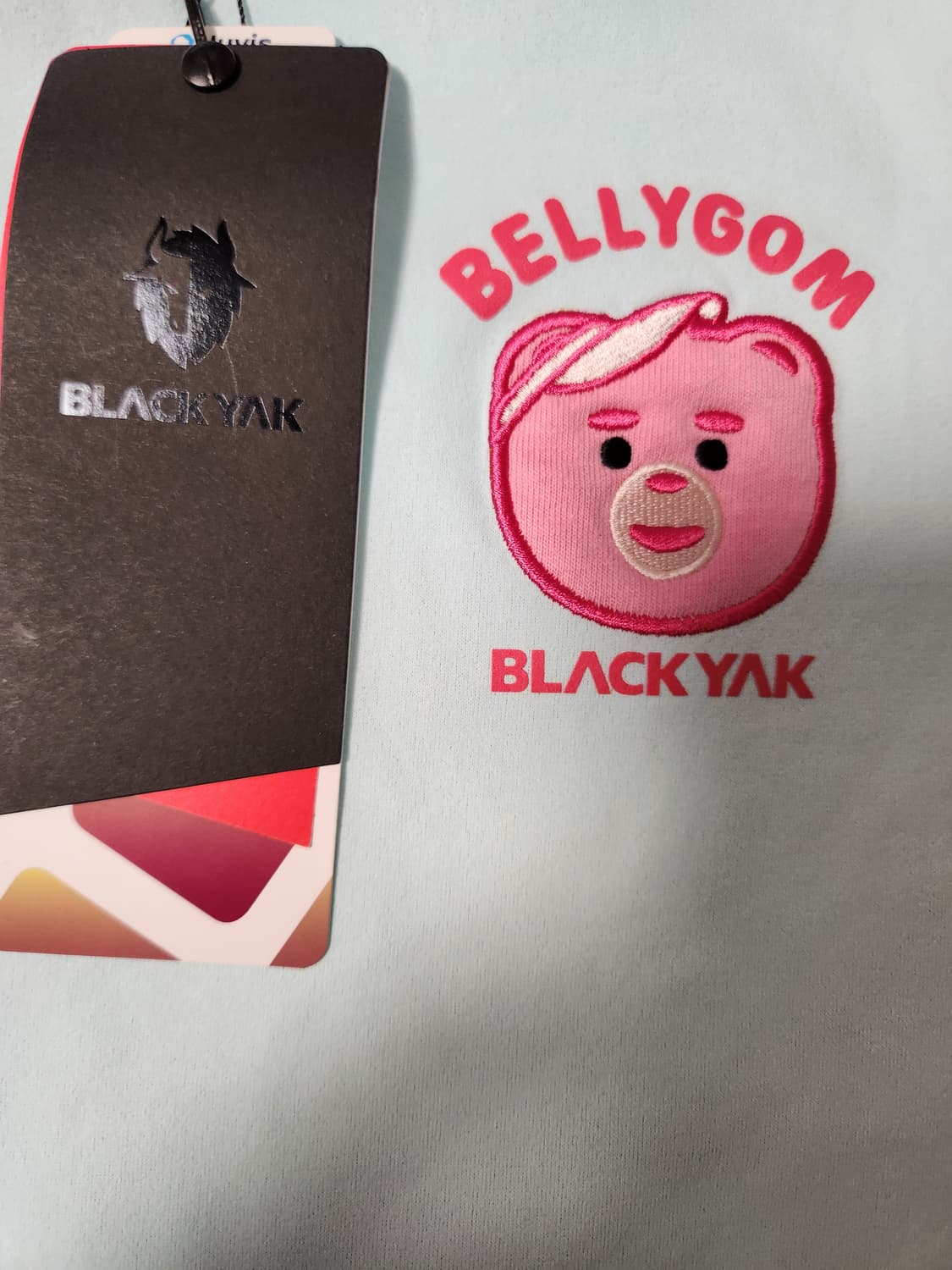 블랙야크 벨리곰 반팔 티셔츠 130

블랙야크 벨리곰 콜라보 반팔 티셔츠 상품이미지3