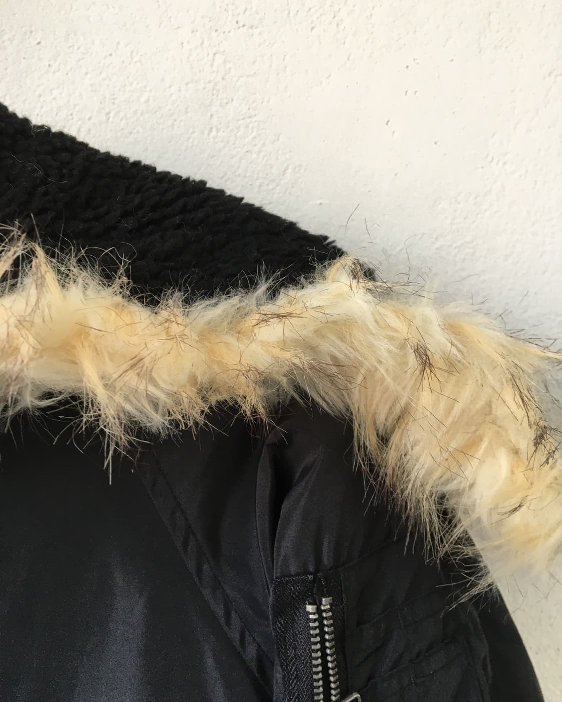 Fake fur hood jacket 상품이미지4