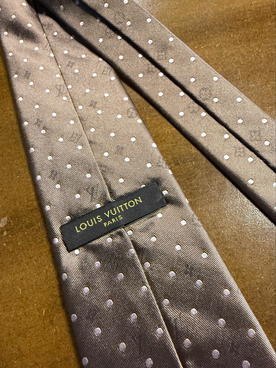 루이비통 LOUIS VUITTON 모노그램 도트 실크 넥타이 브라운 상품이미지5