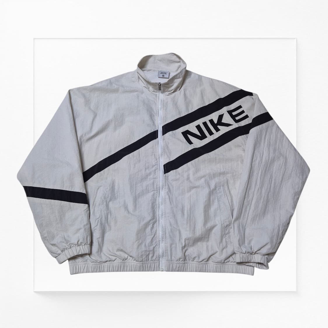 [올드스쿨🔥] 나이키 사선 우븐 화이트 자켓 상품이미지1