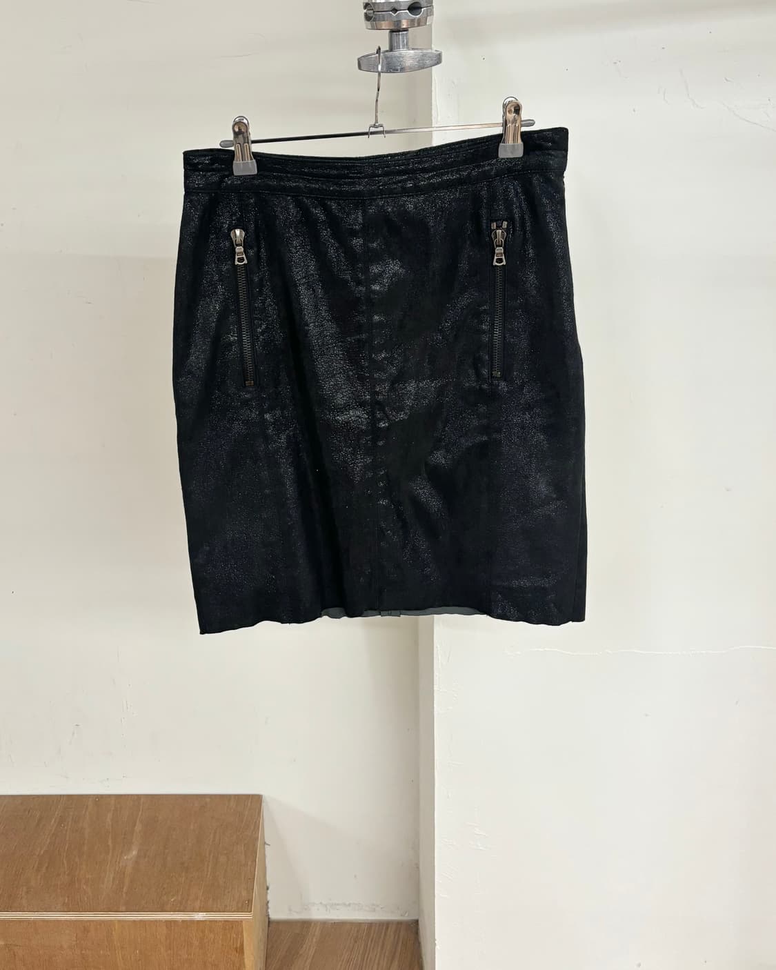 드롬 블랙 H라인 레더 스커트 상품이미지1