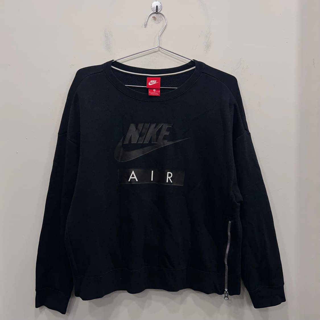 나이키 에어 빅로고 세미크롭 기모 맨투맨 상품이미지2
