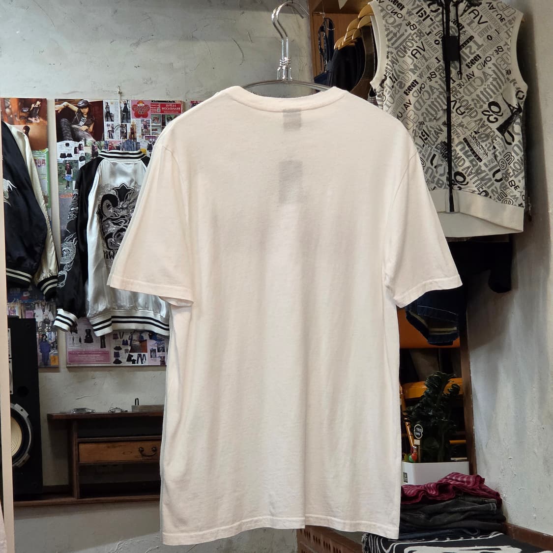 오클리 로고 프린팅 화이트 반팔 상품이미지4