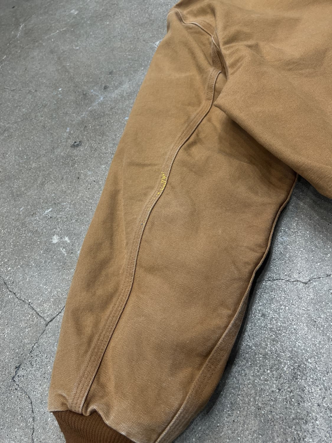 칼하트 J131 샌드스톤 액티브 워크 자켓 상품이미지6