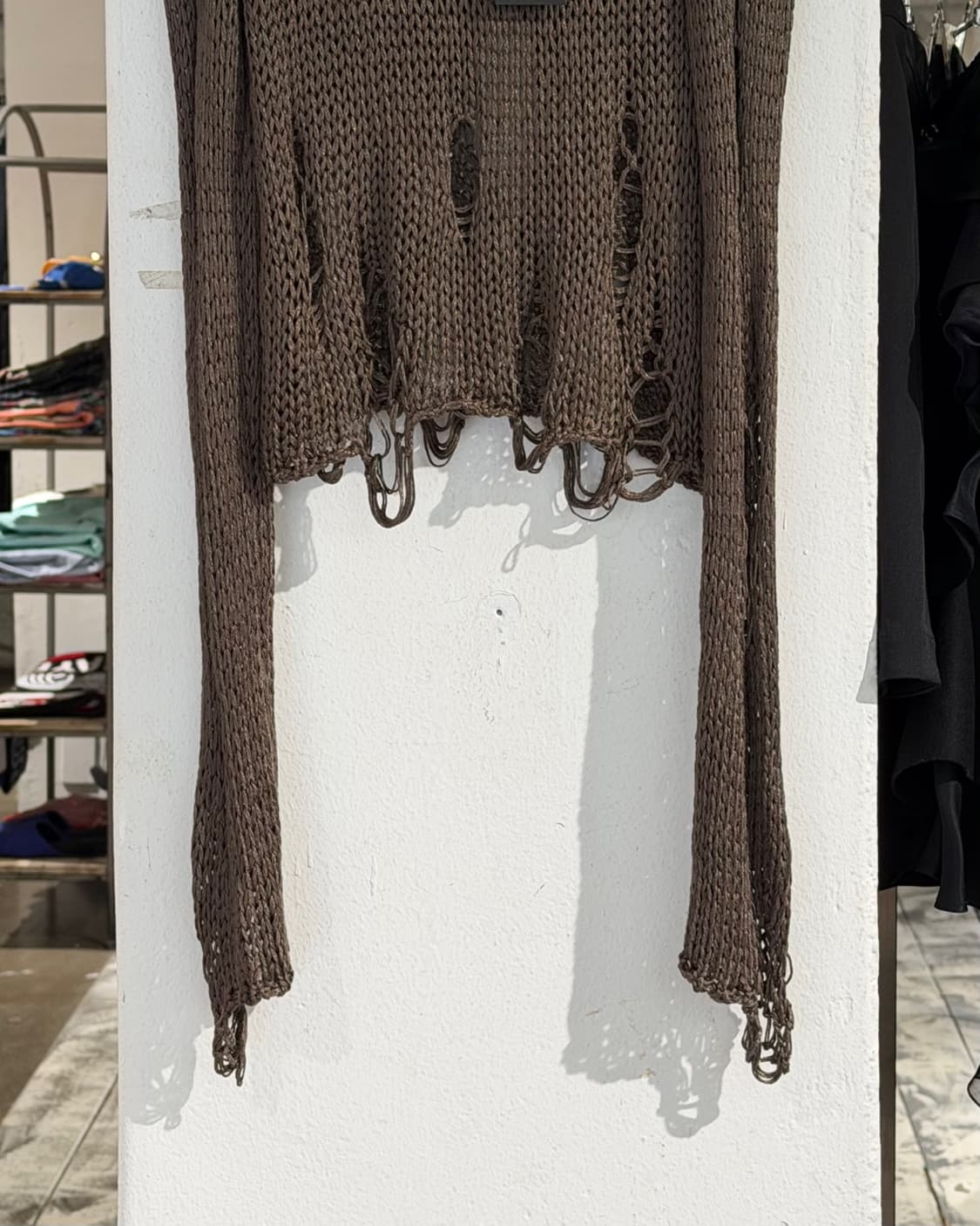 제이디드 런던 카키브라운 디스트로이드 니트 탑 상품이미지5