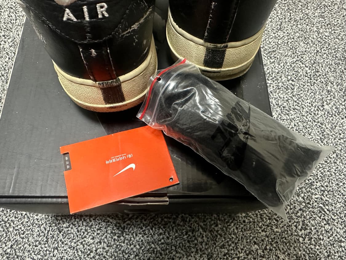 (285)나이키 에어포스1 파라노이즈 블랙 상품이미지7