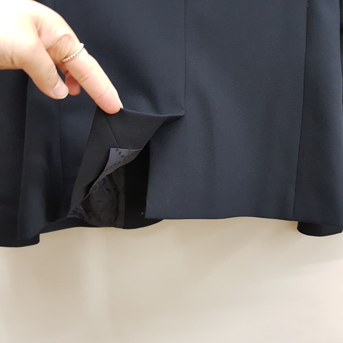 쟈딕앤볼테르 LOVE 백스터드 포인트 블랙 테일러드 자켓 34사이즈 상품이미지3