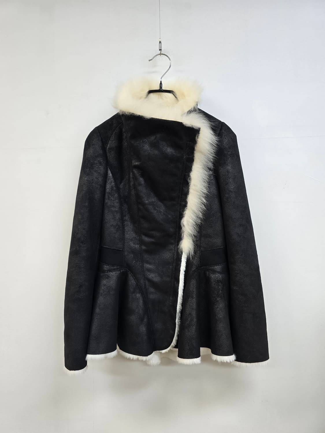 에고이스트 폭스퍼 무스탕 집업 자켓 상품이미지3